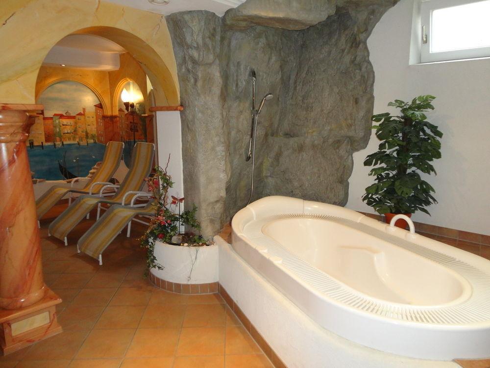 Komfort-Hotel Stockinger Ansfelden Buitenkant foto